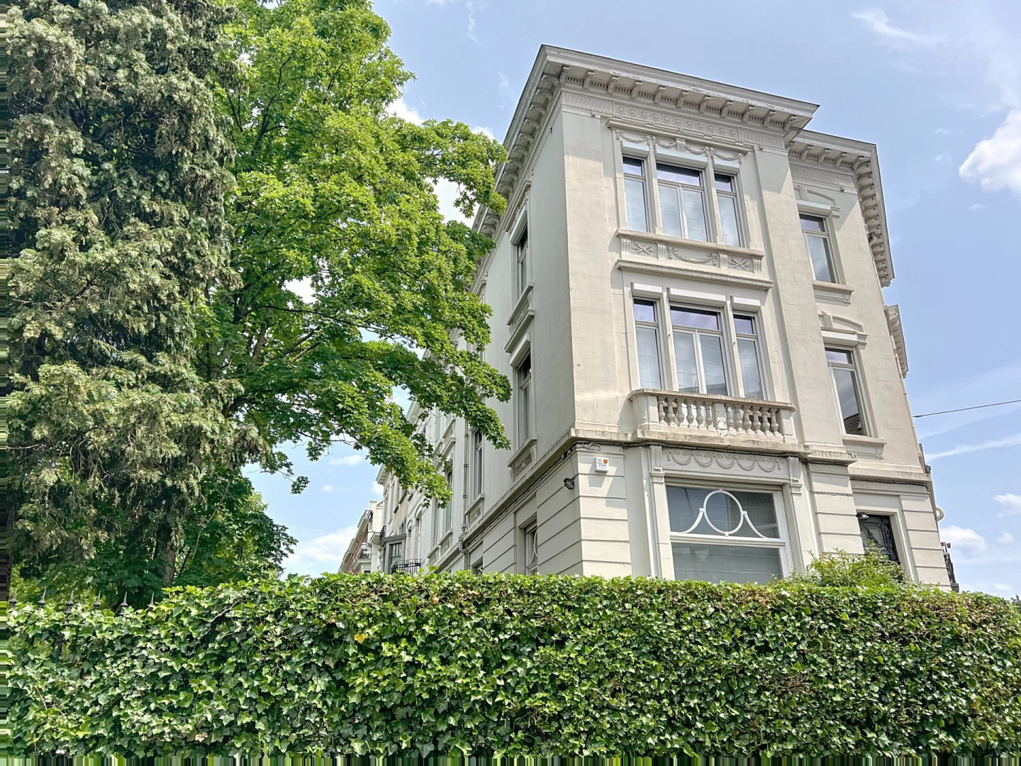 Herenhuis te koop in Elsene