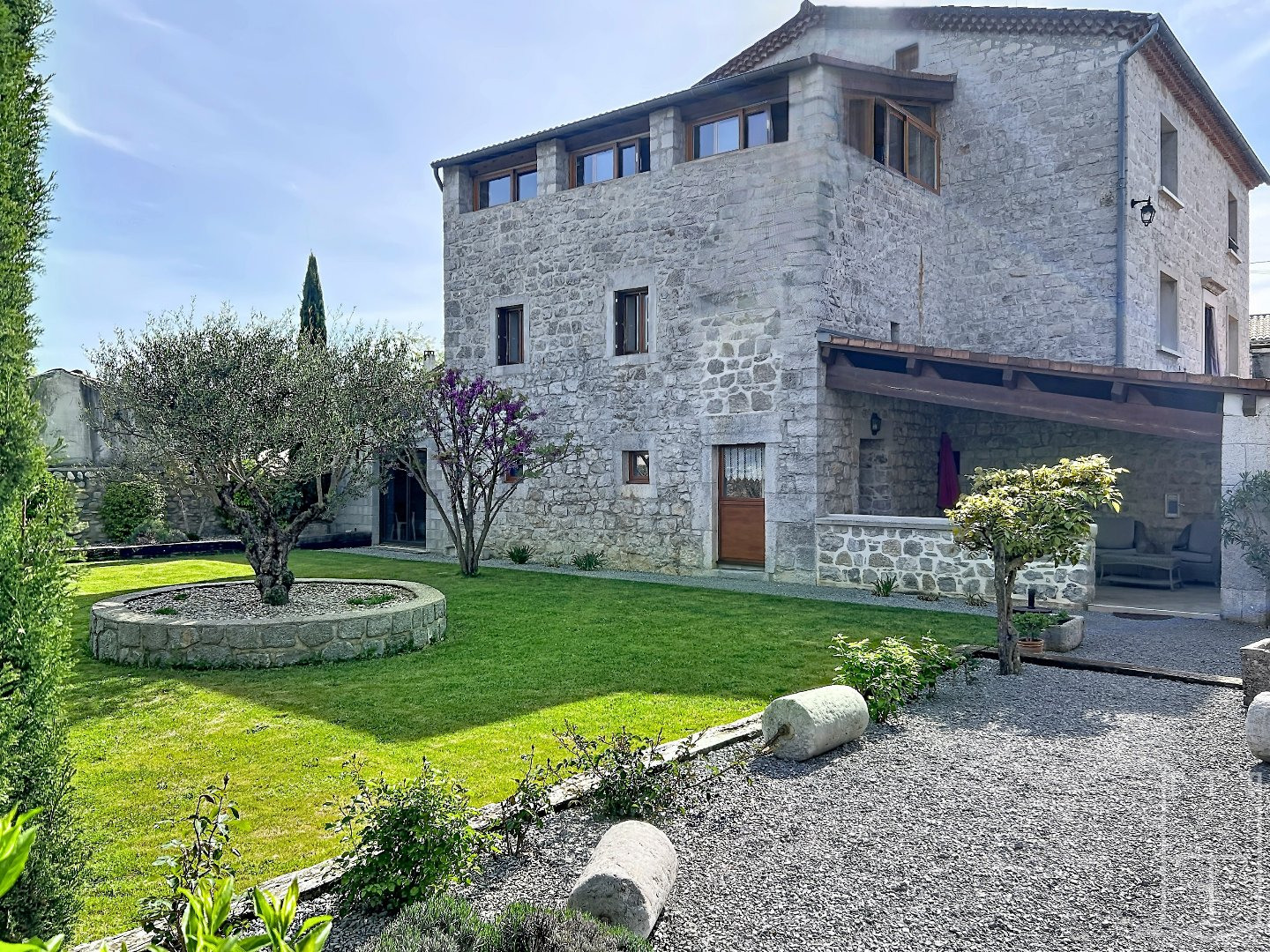 Maison de village à vendre à Saint-Alban-Auriolles