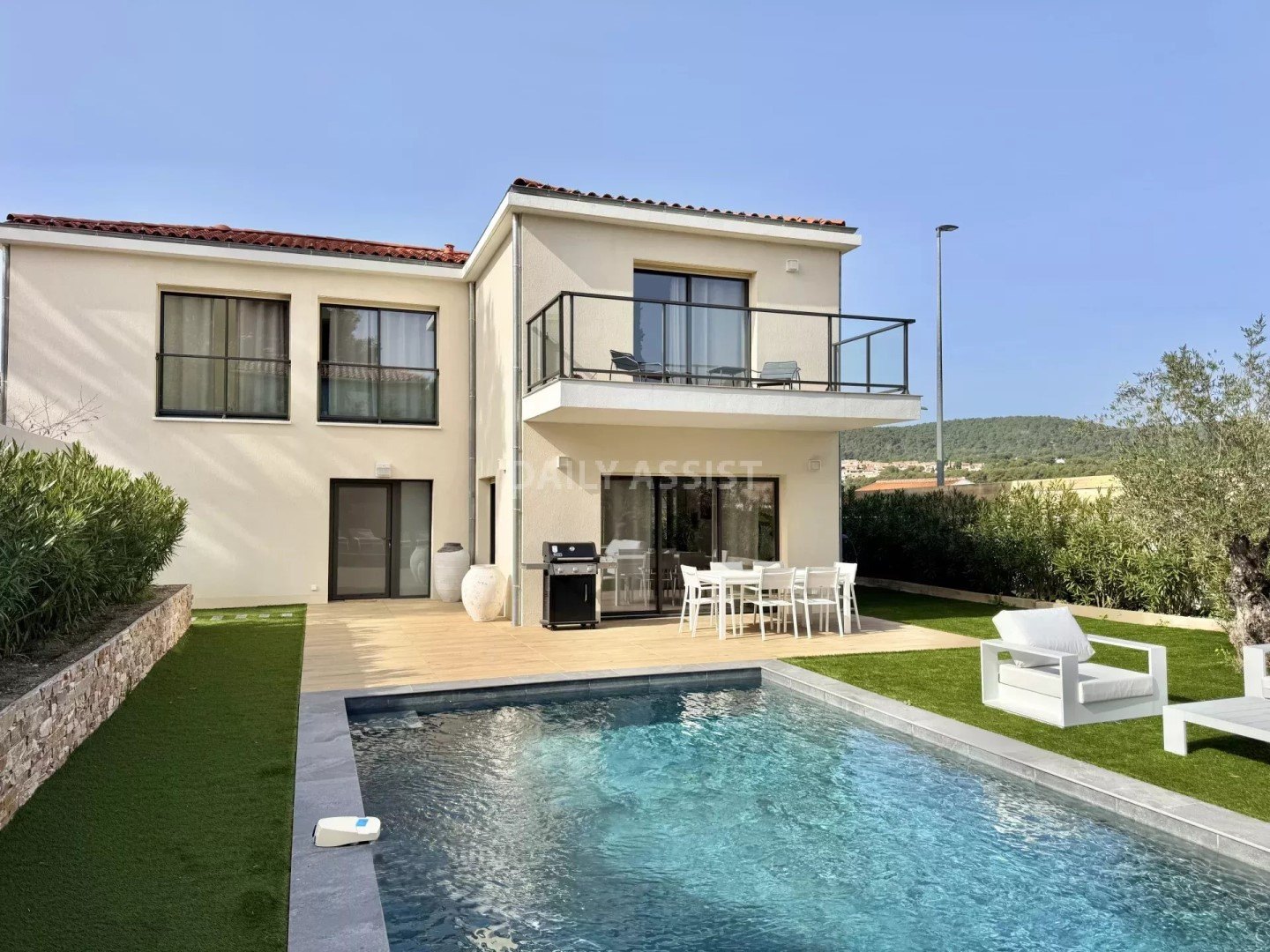 Villa de luxe à louer dans le quartier Peripherie