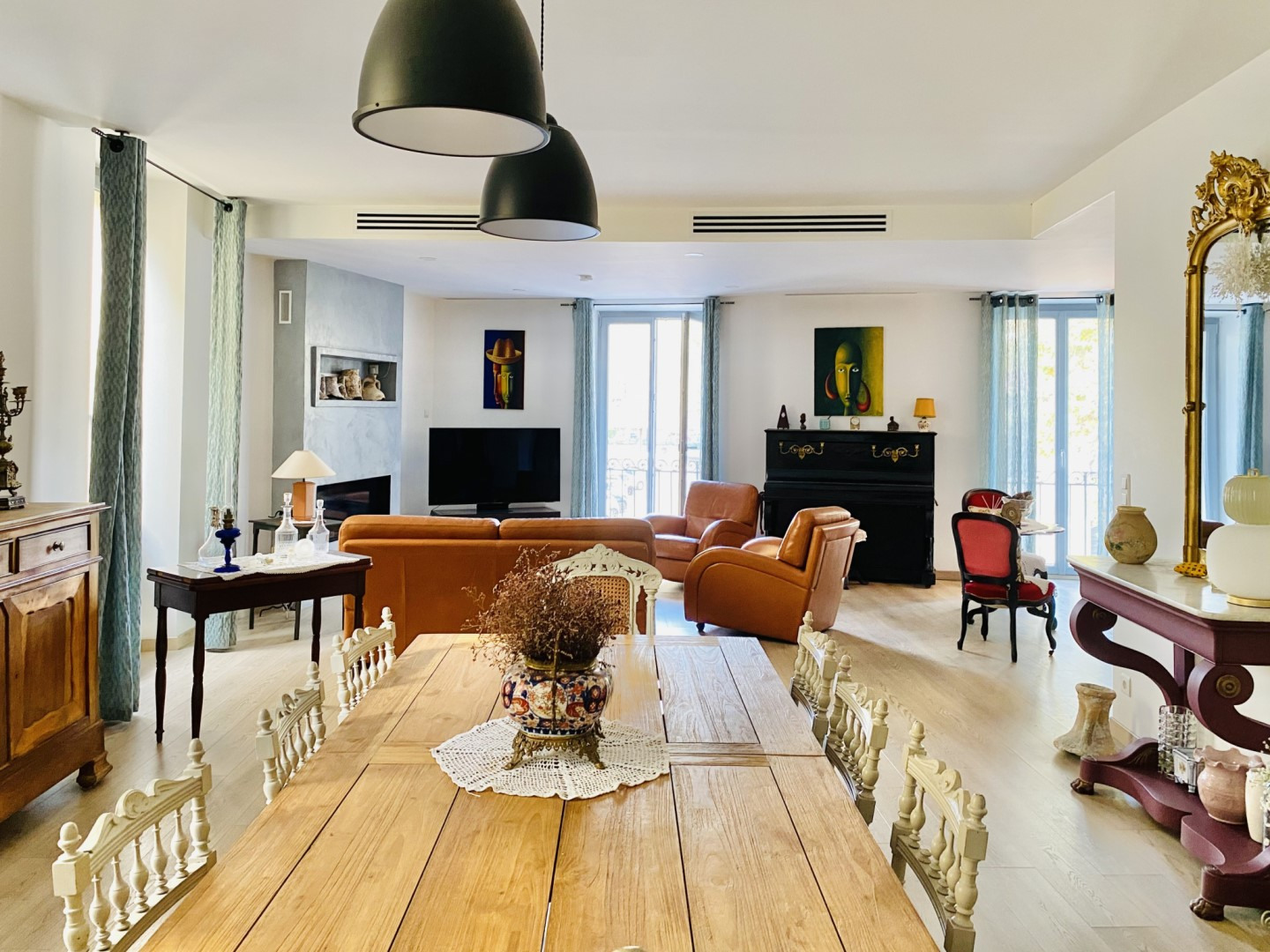 Village house for sale in Lambesc