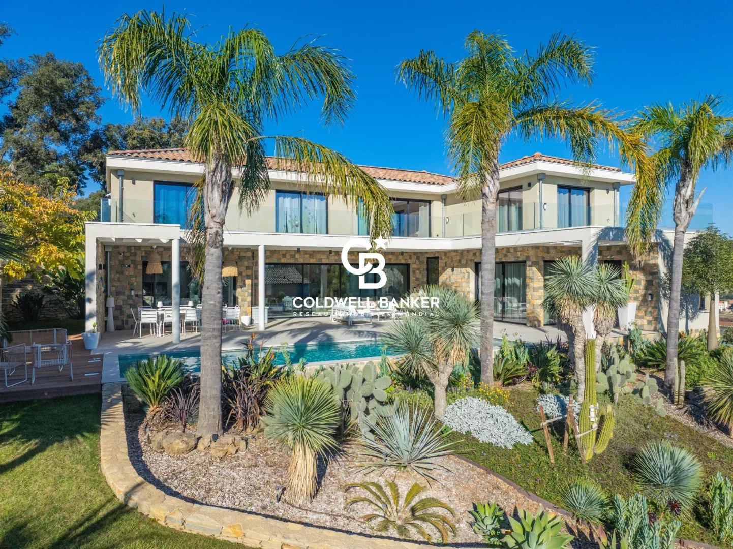 Villa de luxe à vendre dans le quartier Centre Ville