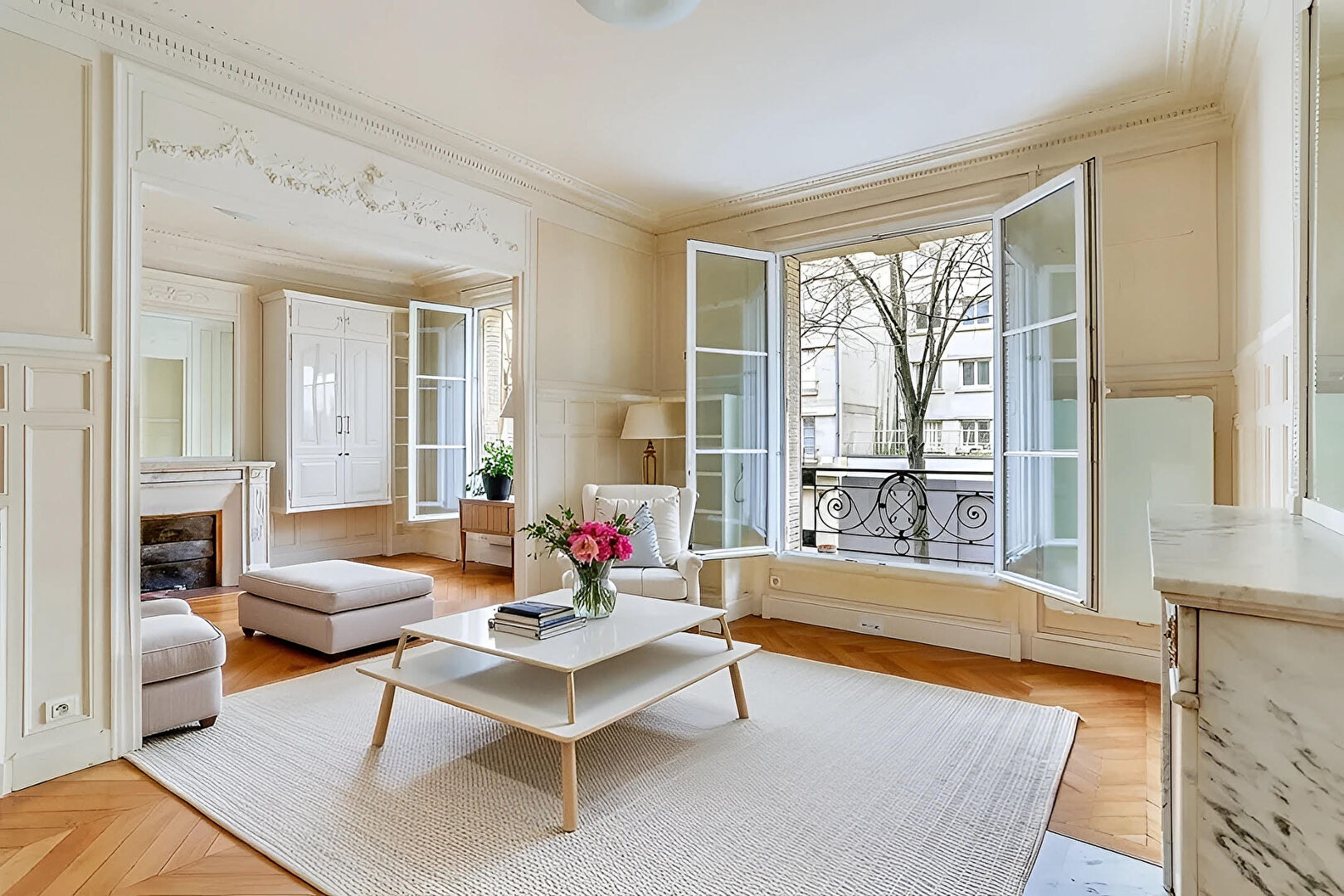 Luxe appartement te koop in Violet Commerce