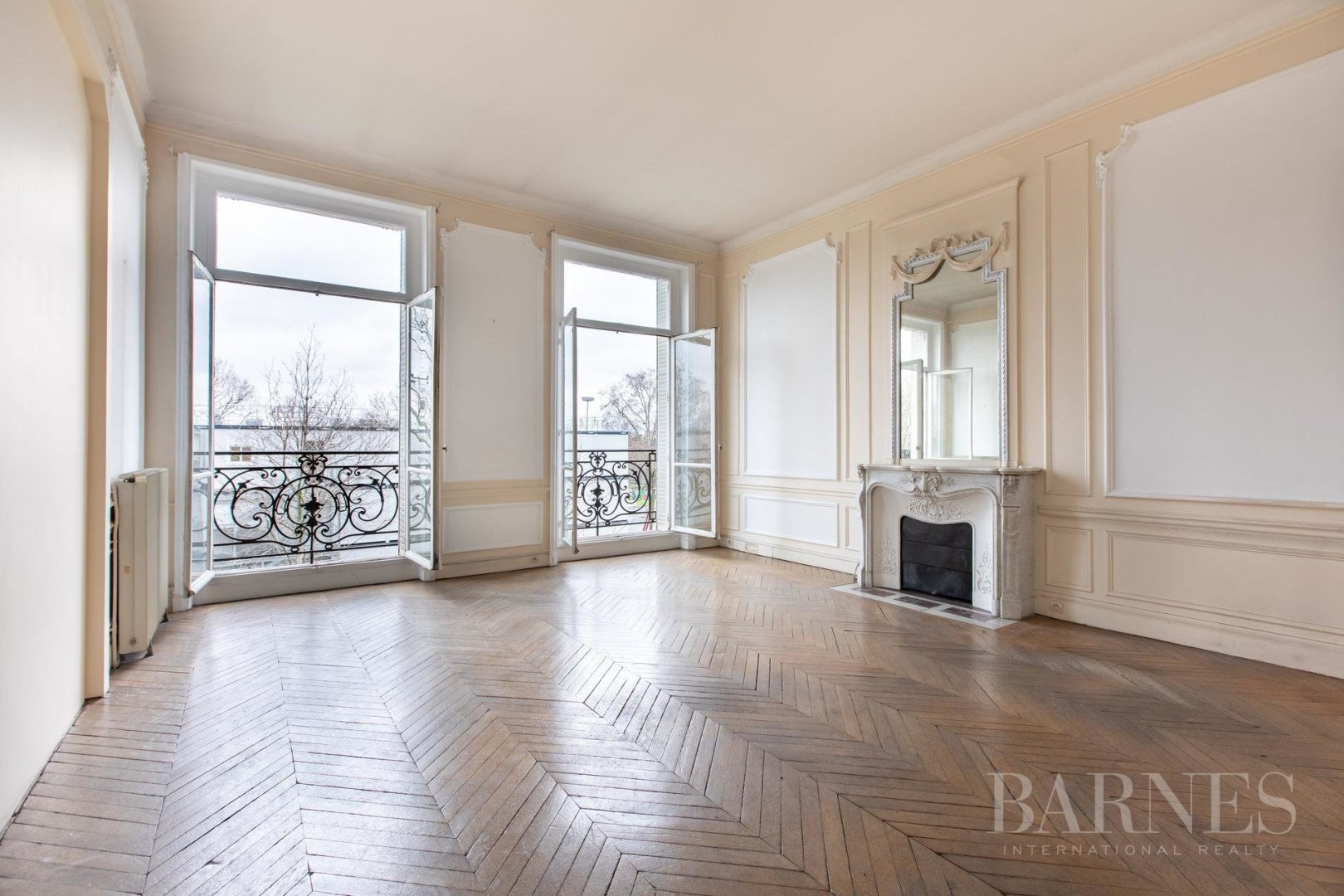 Appartement De Luxe A Vendre A Paris 16eme 1 950 000 5 Pieces 163 M Belles Demeures