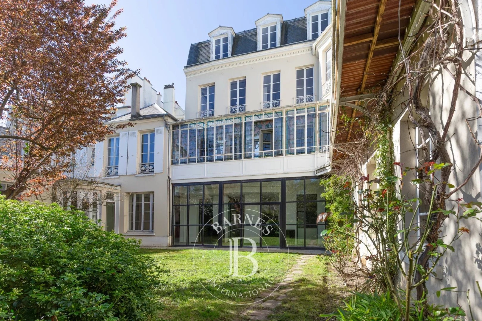 Hôtel particulier à vendre dans le quartier Alsace