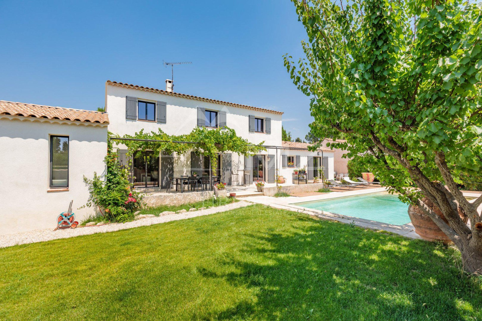Villa A Vendre A Maussane Les Alpilles 1 200 000 7 Pieces