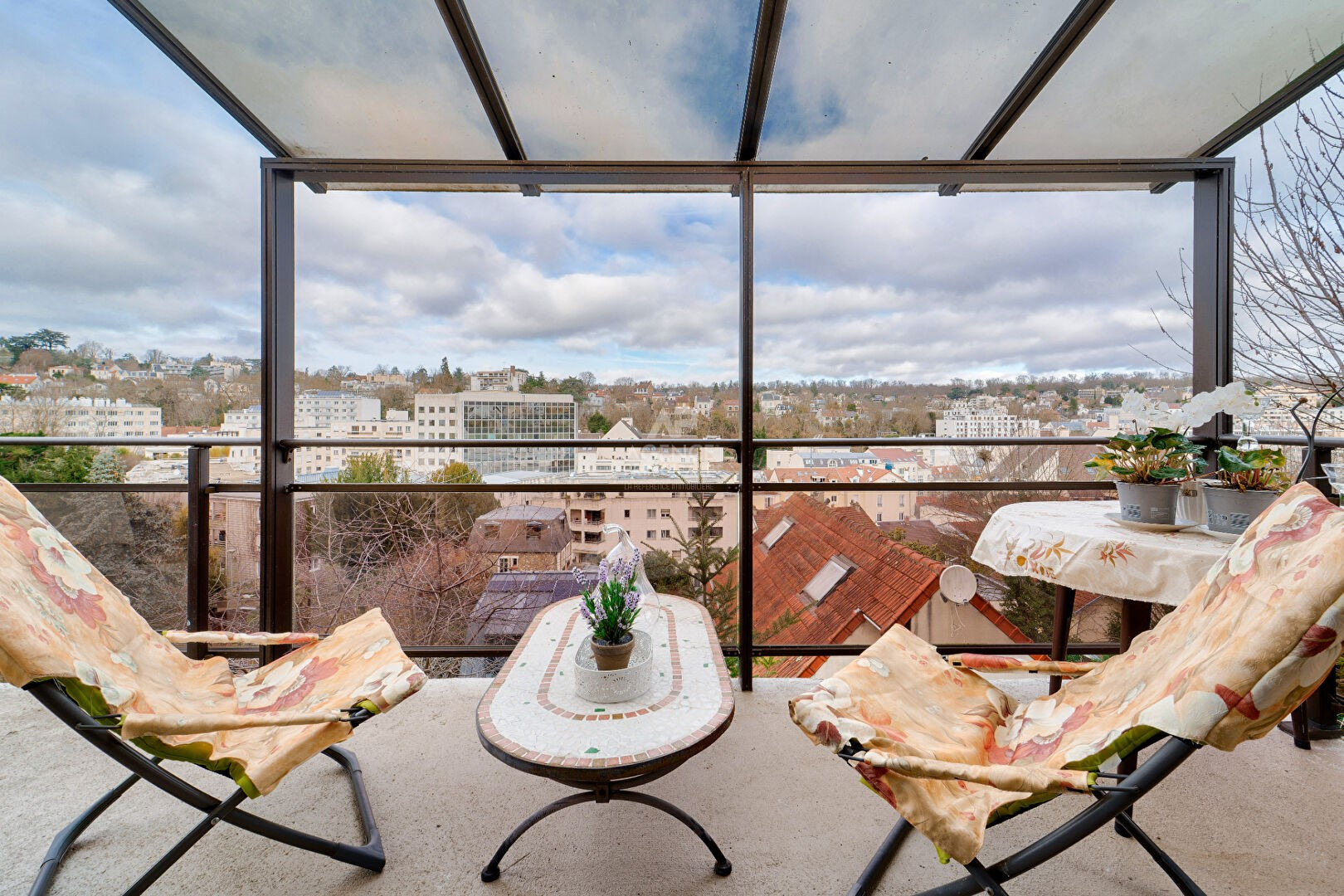 Maison de luxe à vendre dans le quartier Beau Site-Pommerets-Binelles