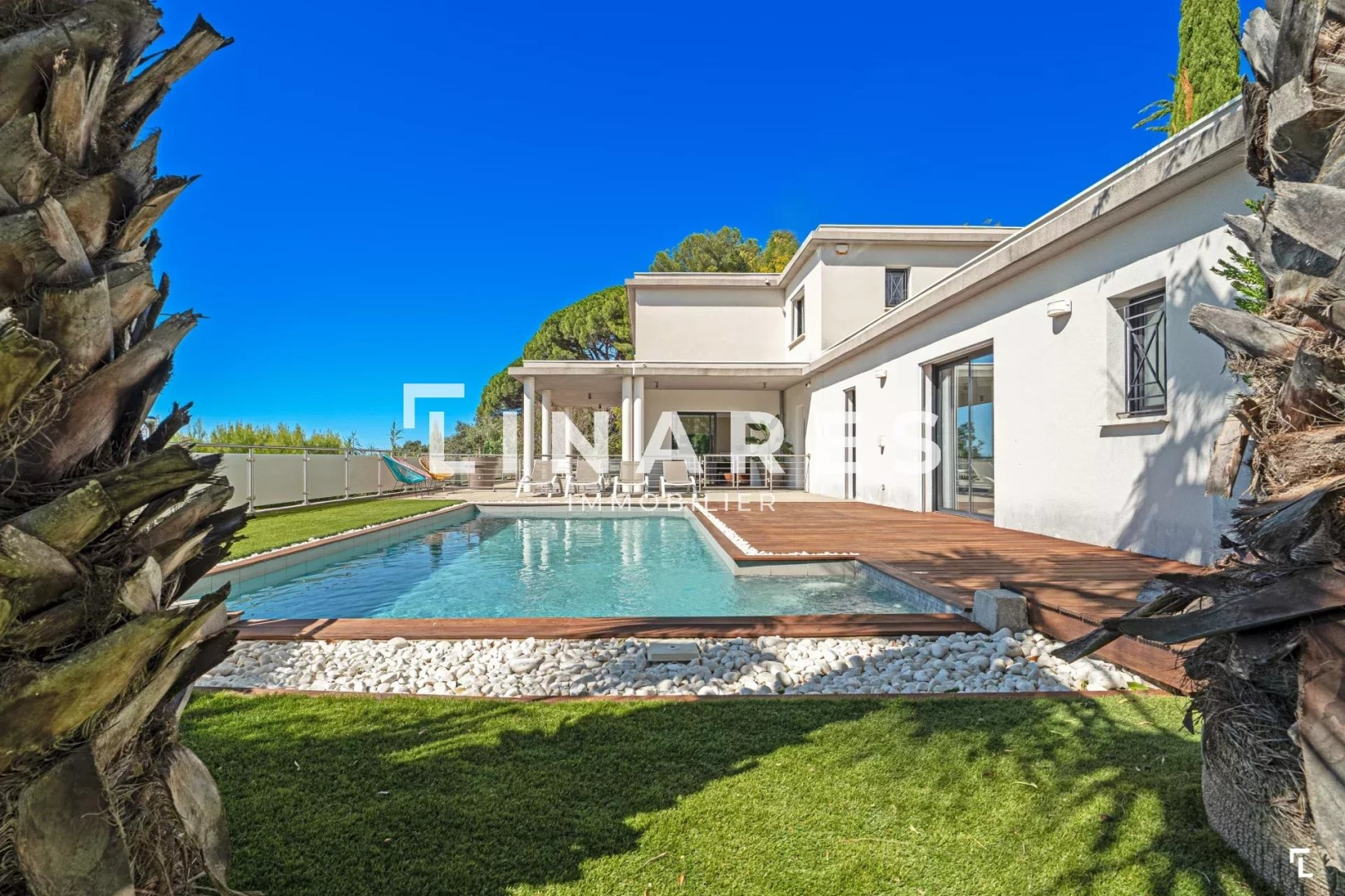 Maison de luxe à louer à Marseille 12ème