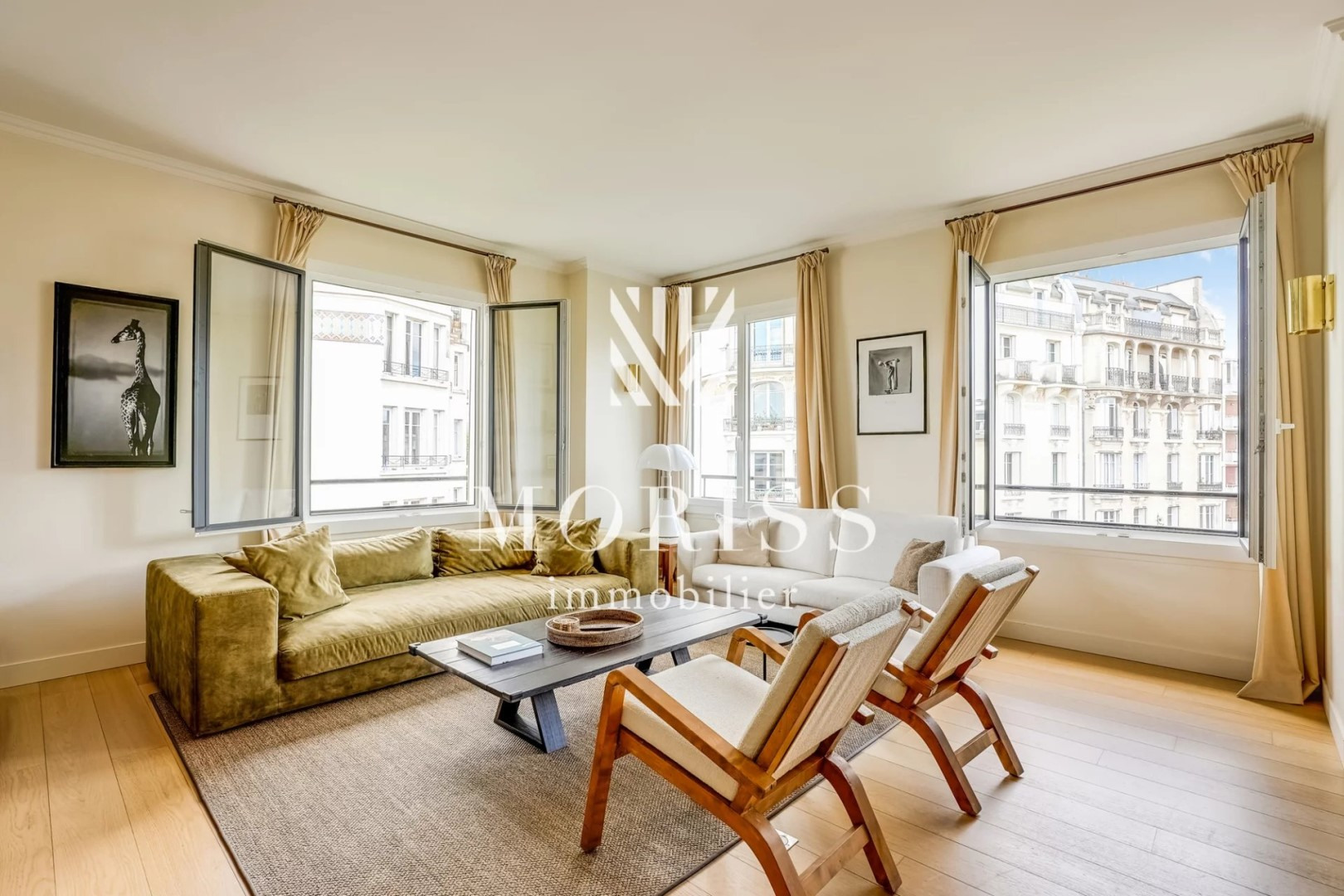 Appartement de luxe à vendre dans le quartier Saint James-Delabordère