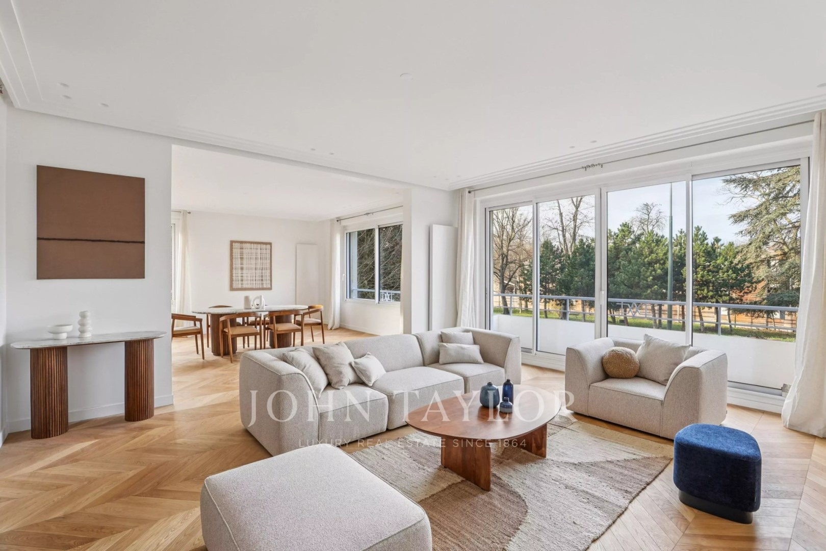 Luxury apartments / penthouses for sale in the district Bois de Boulogne