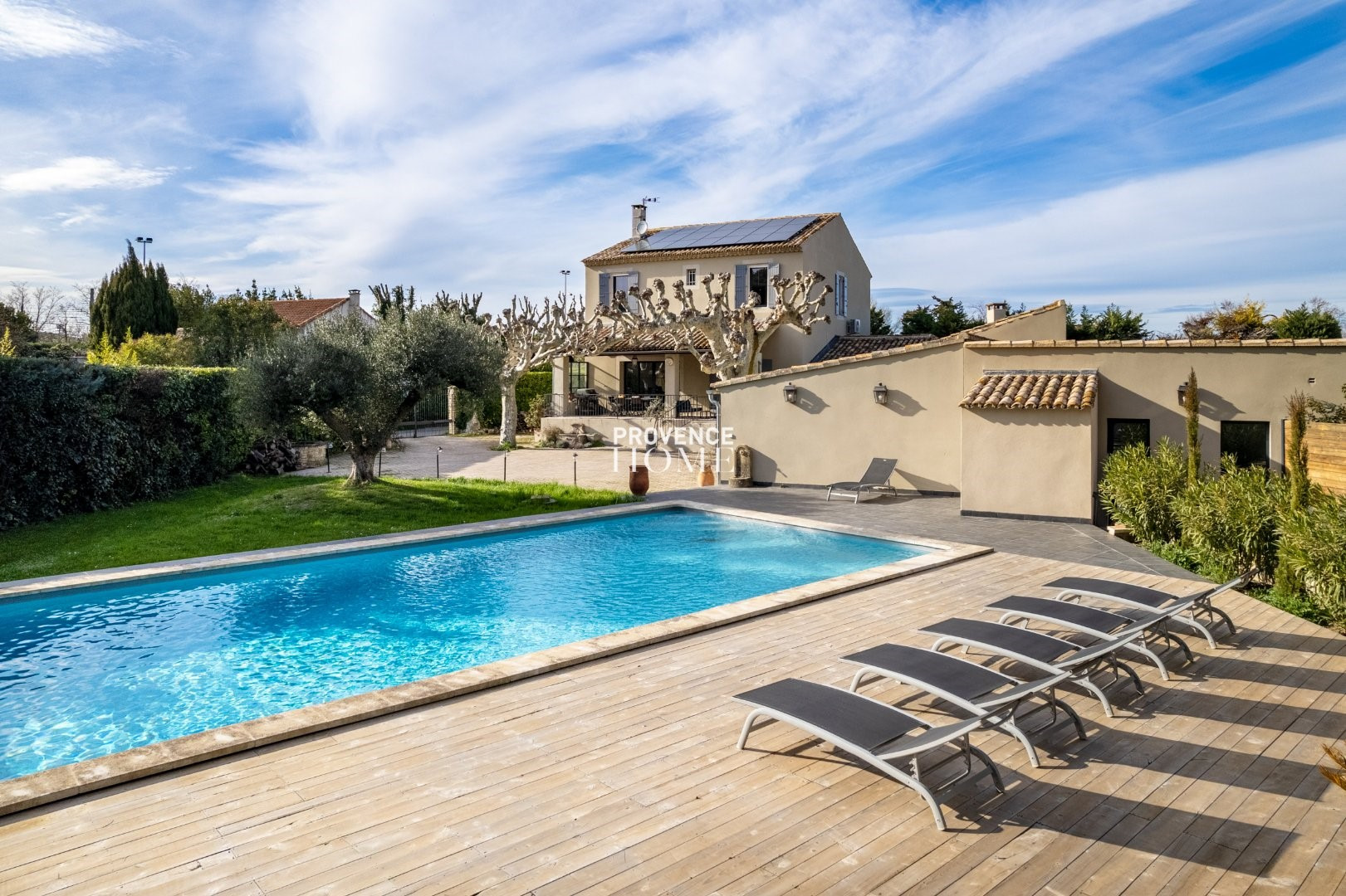 Village house for sale in Cheval-Blanc