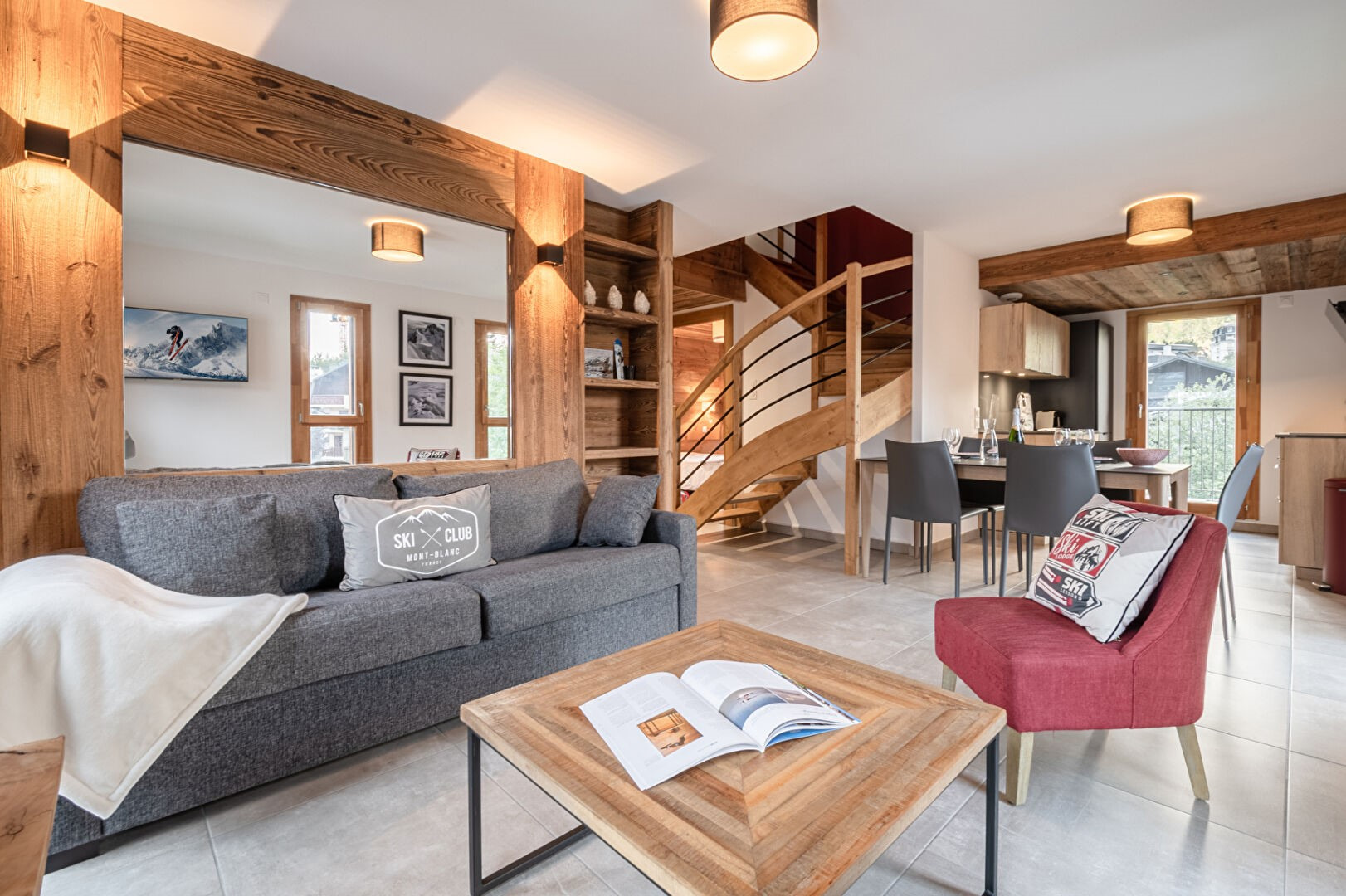 luxury duplex for sale in the district Chamonix Sud-Bois du Bouchet