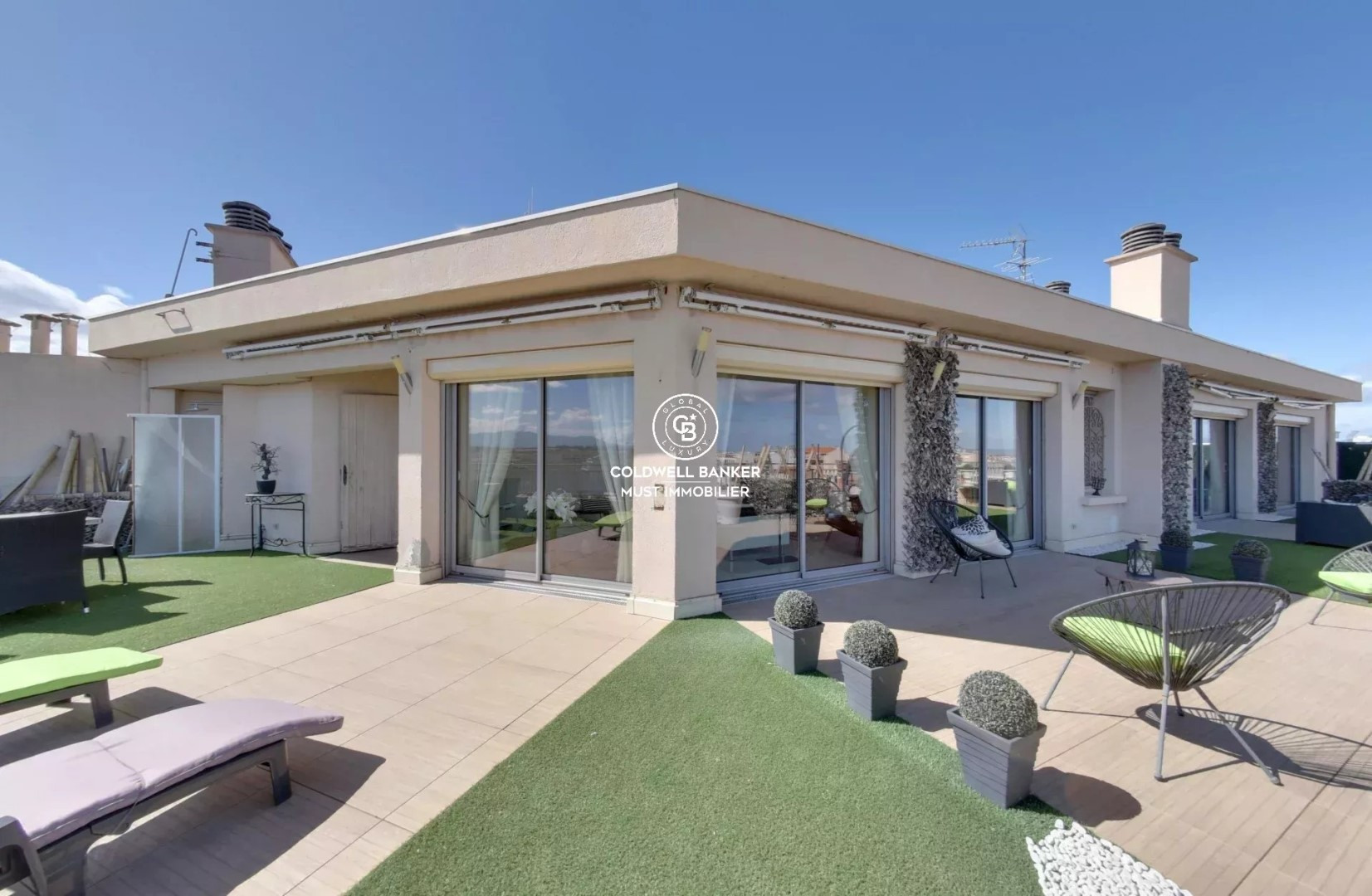 Luxury apartment for sale in the district Clémenceau