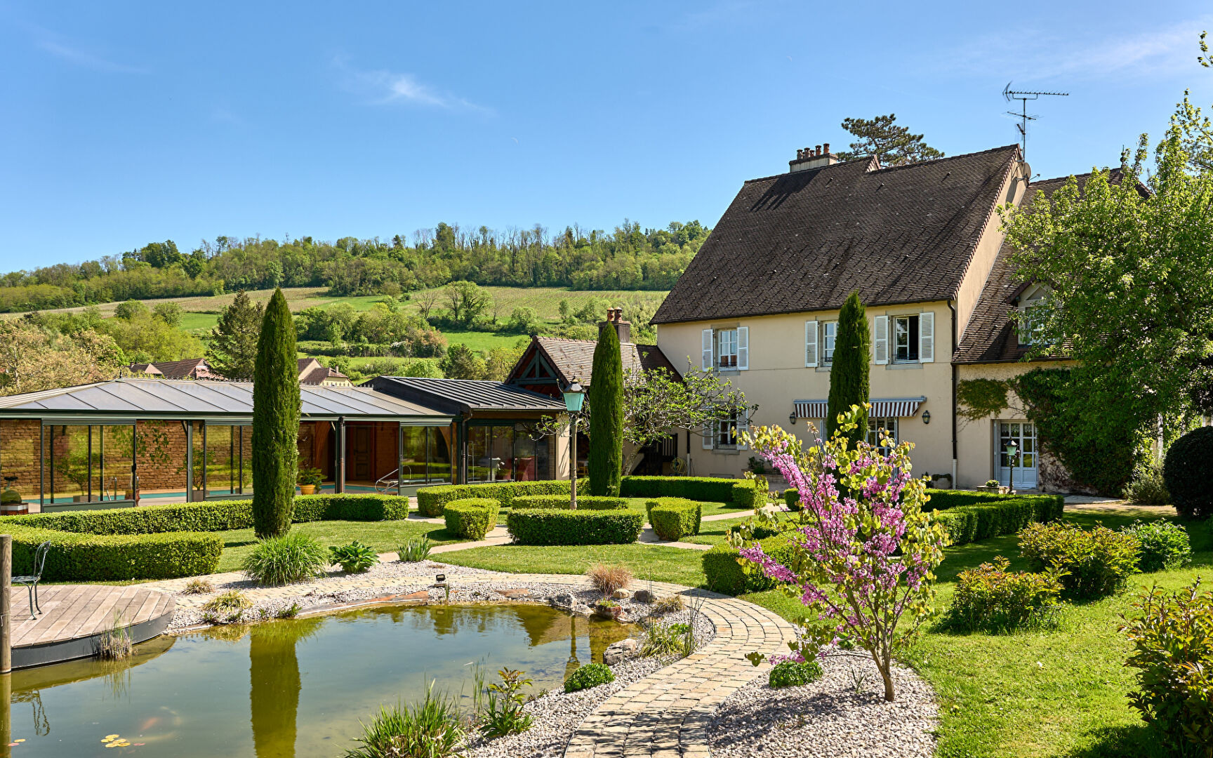 Luxus-Haus zu verkaufen Lons-le-Saunier