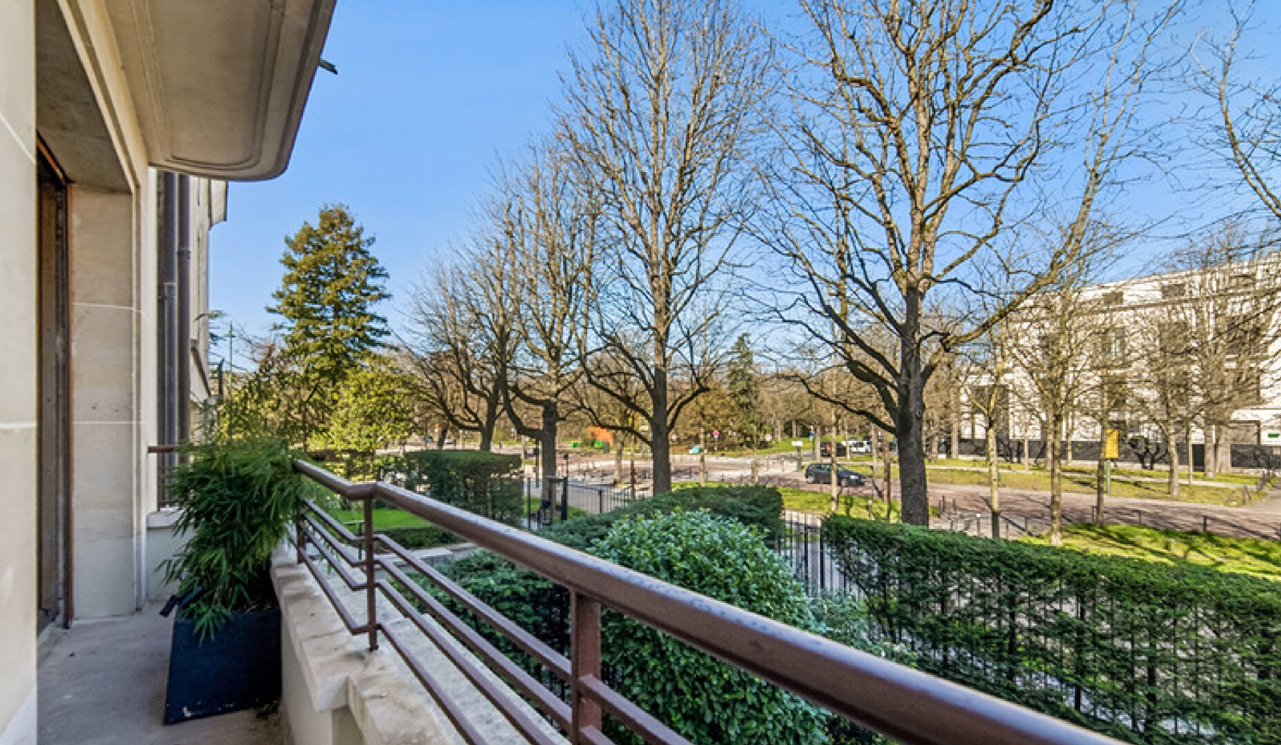 Luxury apartments / penthouses for sale in the district Bois de Boulogne