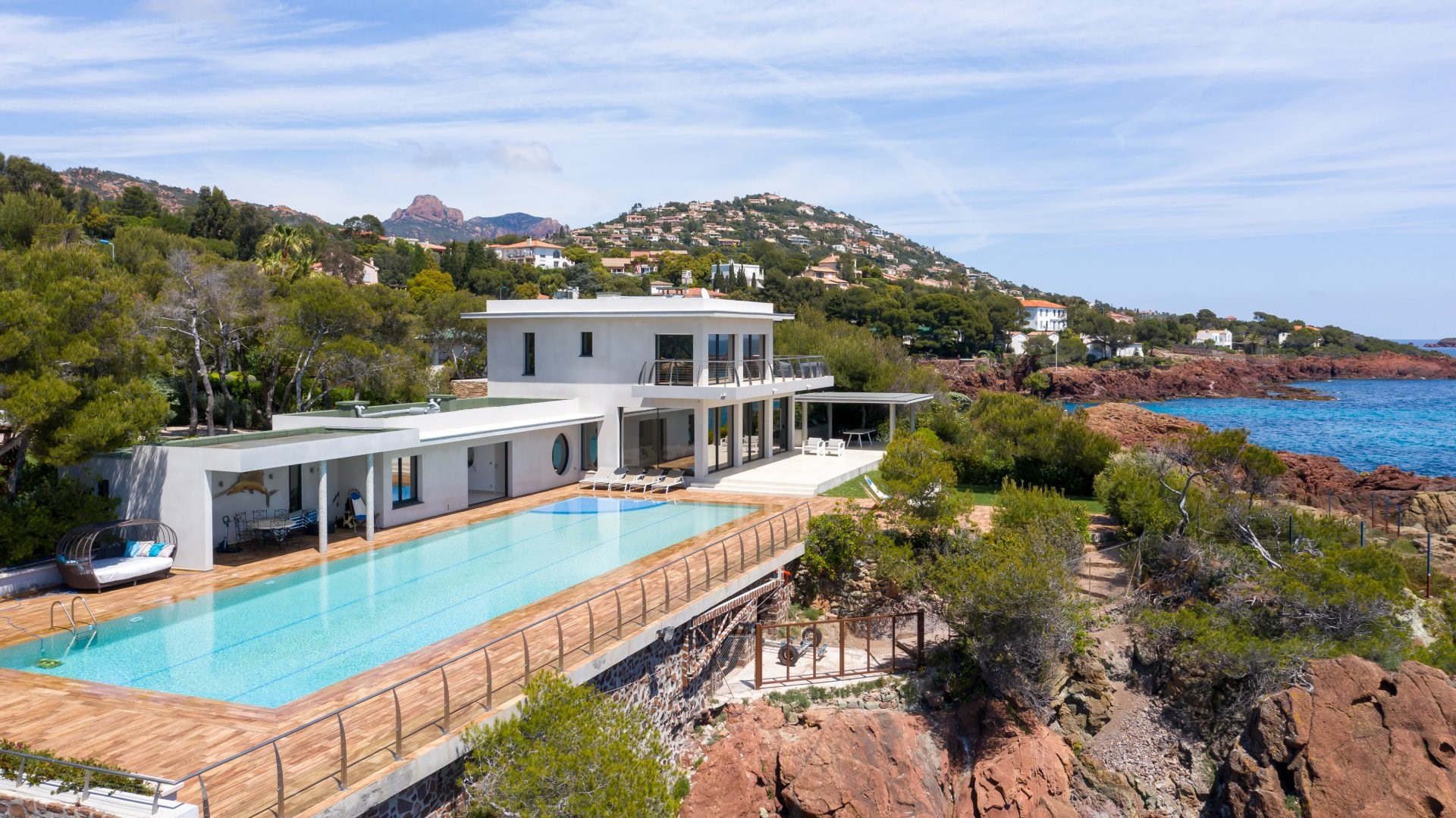Maison Contemporaine A Vendre A Agay 10 500 000 5 Pieces