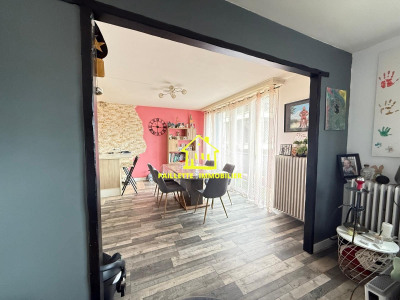 Maison 2 pièces 94 m²