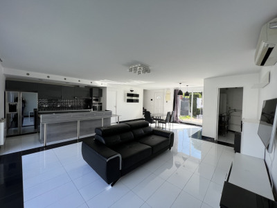 Maison a louer clichy - 4 pièce(s) - 117 m2 - Surfyn