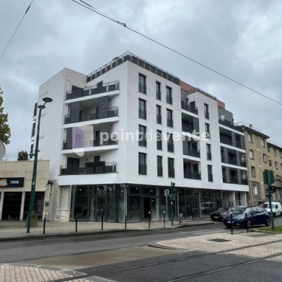 Location Local commercial de 198 m² Épinay-sur-Seine Ormesson-Jean Jaurès