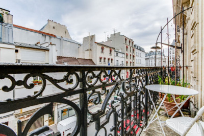 Laforet Bastille Agence Immobiliere A 7 Rue Trousseau 75011 Paris 11eme