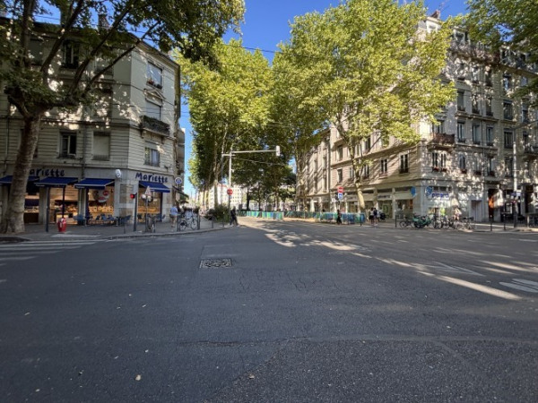 Location Local commercial Villeurbanne