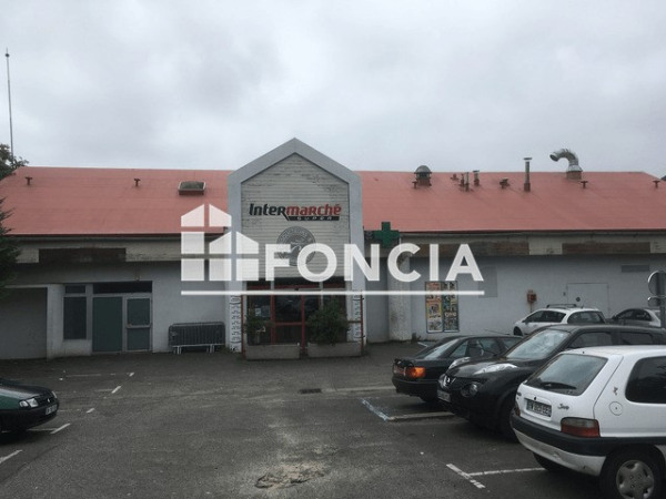 Location Local commercial de 138 m² Montmagny Les Sablons