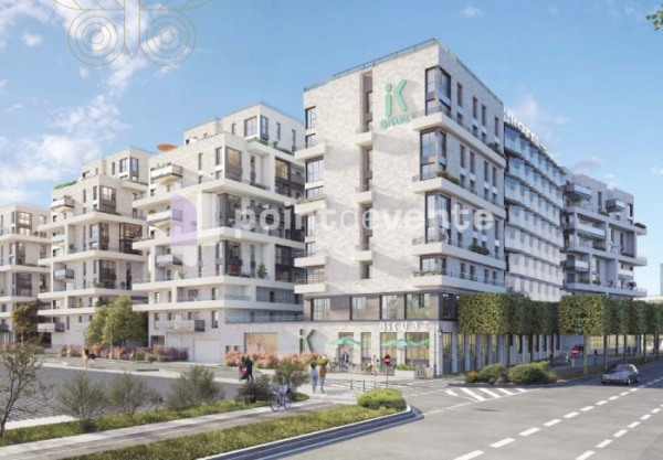 Location Local commercial de 93 m² Suresnes Centre Ville