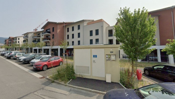 Vente Local commercial Cessy