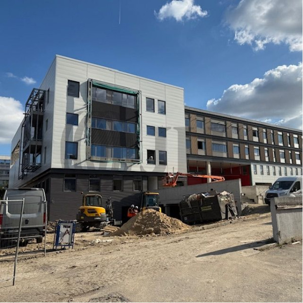 Location Local d'activités de 7972 m² Bobigny Les Vignes