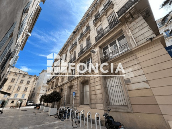 Location Local commercial Toulon