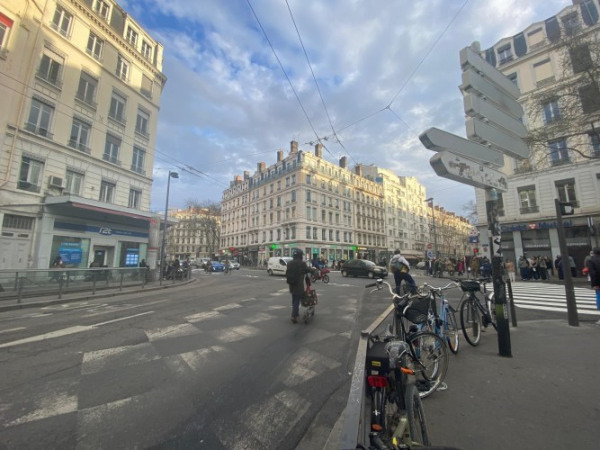 Location Local commercial Lyon 7ème
