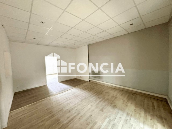 Location Local commercial Toulon
