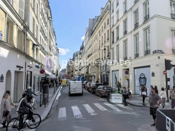 Location Local commercial Paris 1er