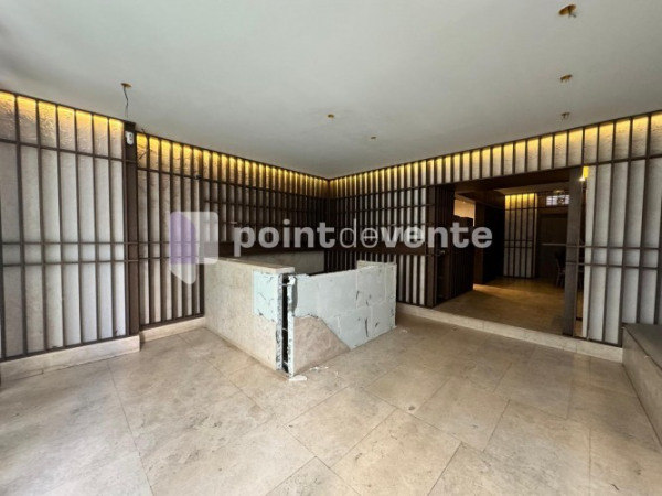 Location Local commercial de 85 m² Paris 7ème