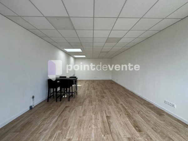 Location Bureau de 45 m² Ormesson-sur-Marne Sud