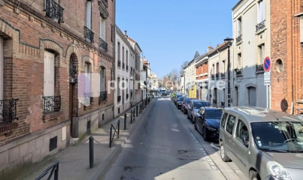 Location Local commercial de 30 m² Romainville Parcs