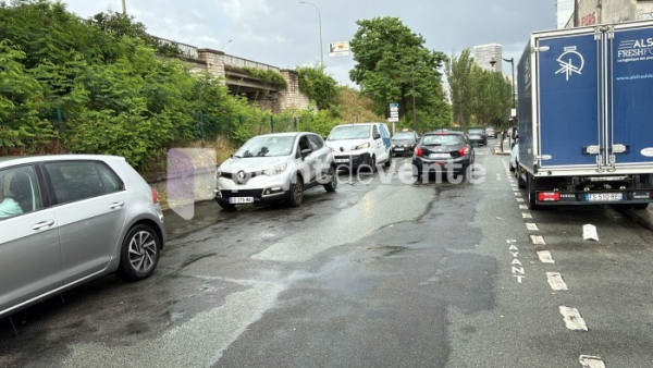 Location Local commercial de 198 m² Gentilly Plateau