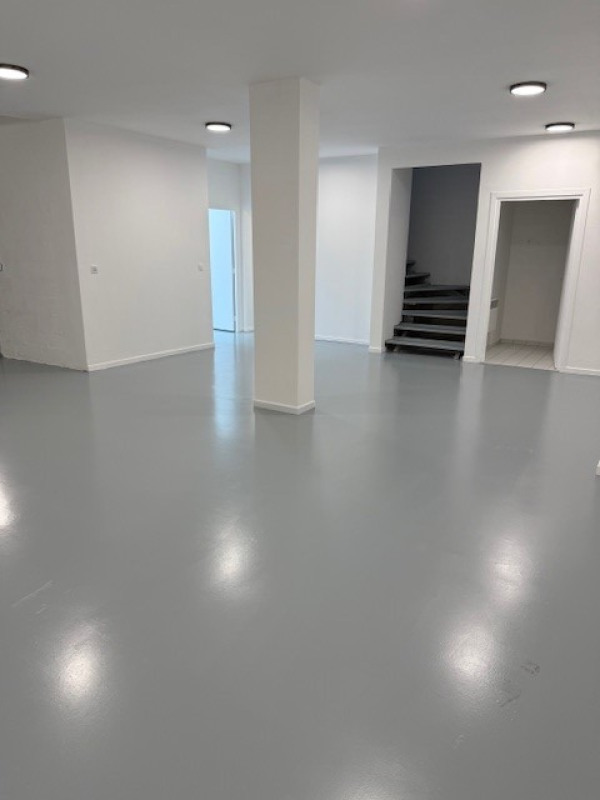 Location Bureau de 212 m² Villeneuve-la-Garenne Jean Jaures