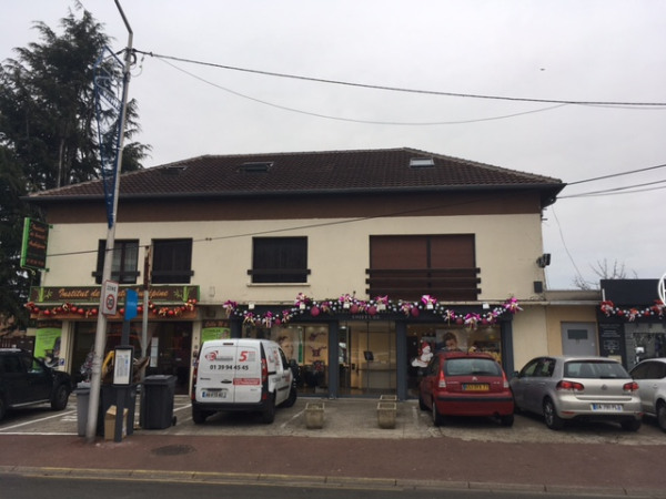 Location Local d'activités / Entrepôt de 73 m² Domont Bas Domont