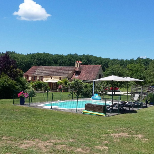 Gite De Vacances A Saint Cyprien En Aquitaine Pour 2 Pers
