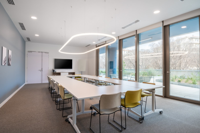 Location Bureau de 30 m² Paris 8ème Europe