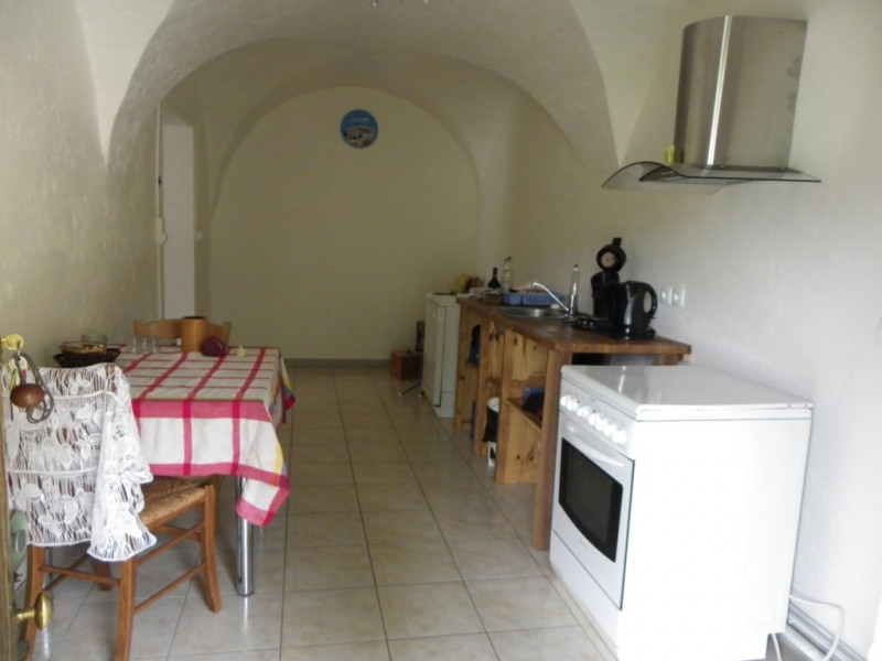 Autre vue de la cuisine