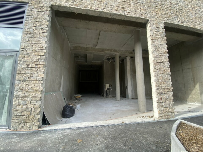 Location Local commercial de 105,1 m² Savigny-le-Temple Plessis la Forêt