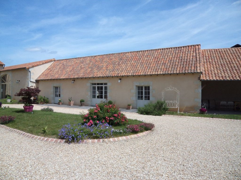 Gite De Vacances A Doussay En Poitou Charentes Pour 4 Pers