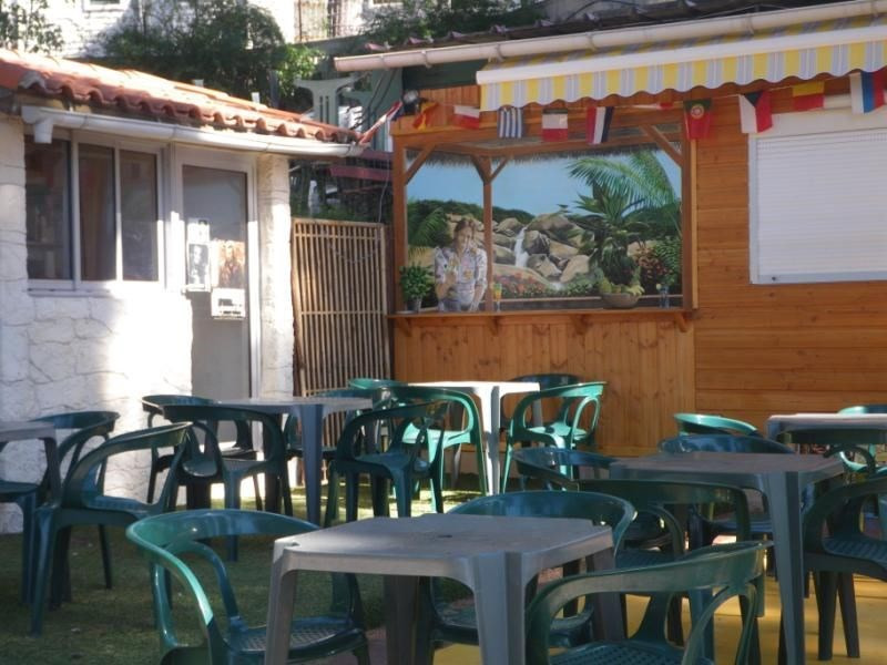 Camping de Ceyreste (Flower), 160 emplacements, 91 locatifs