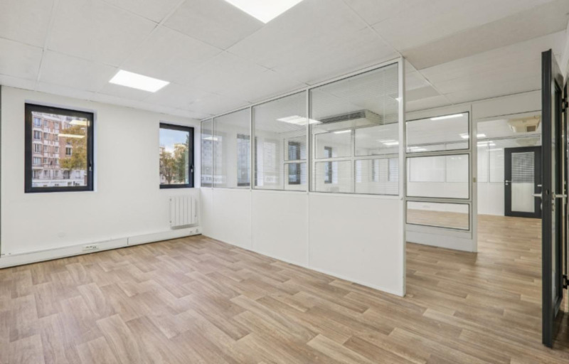 Location Bureau de 251 m² Nanterre Plateau
