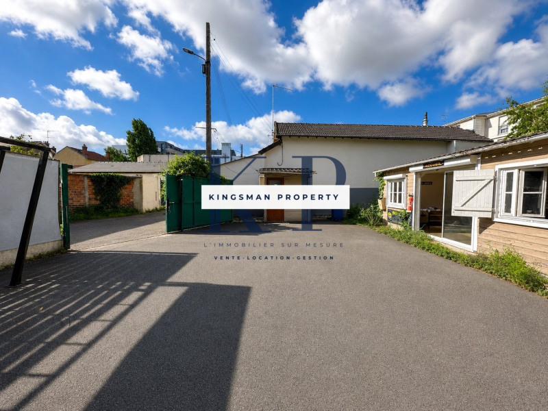 Location Local d'activités de 317 m² Villemomble Bondy