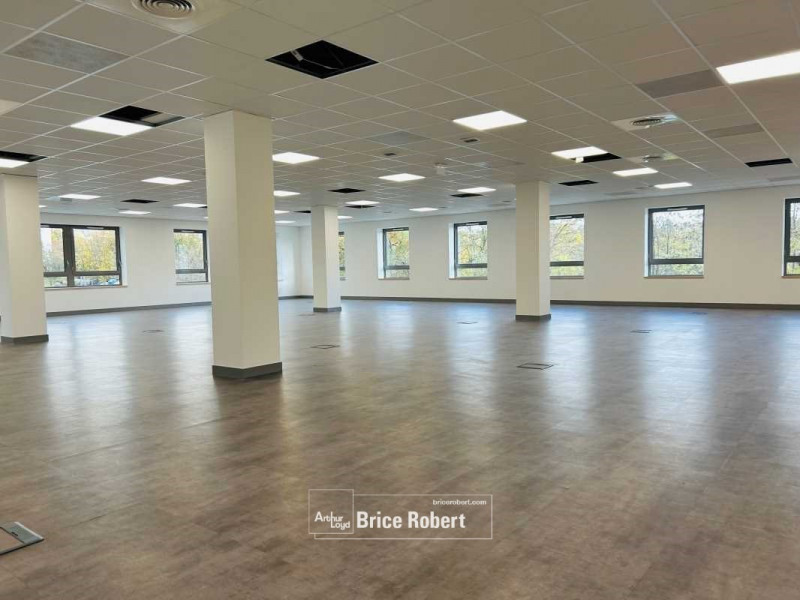 Location Bureau Limonest