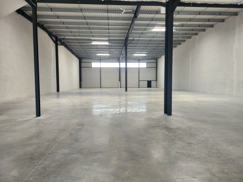 Location Entrepôt de 464 m² La Queue-en-Brie