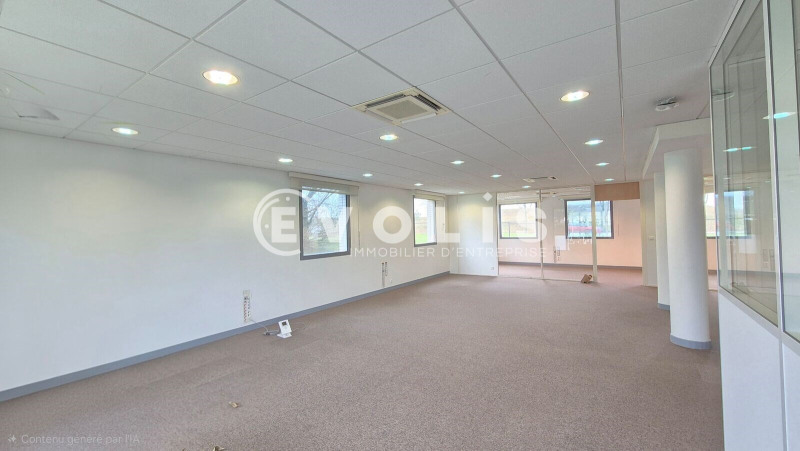 Location Bureau de 176 m² Magny-le-Hongre