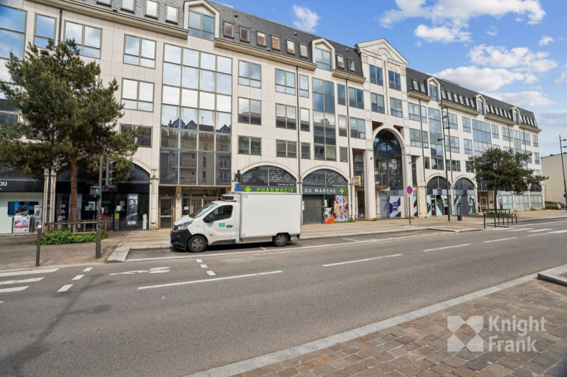Location Bureau de 105 m² Viroflay La Ville Au Bois